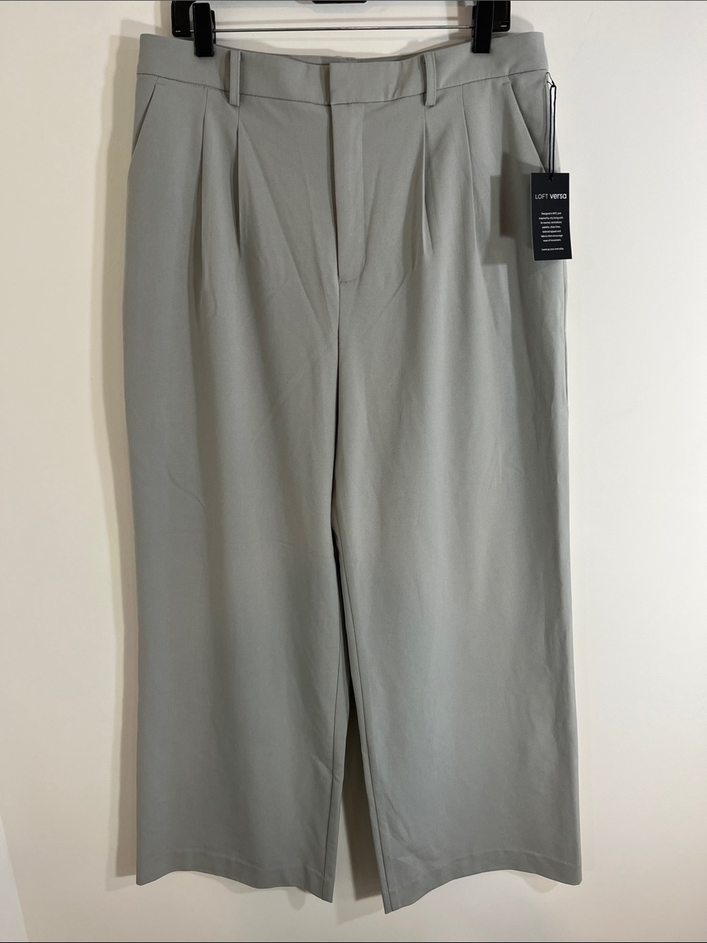 Loft  Versa Seasonless Pleated Tapered Pants 12 NWT - Picture 4 of 10